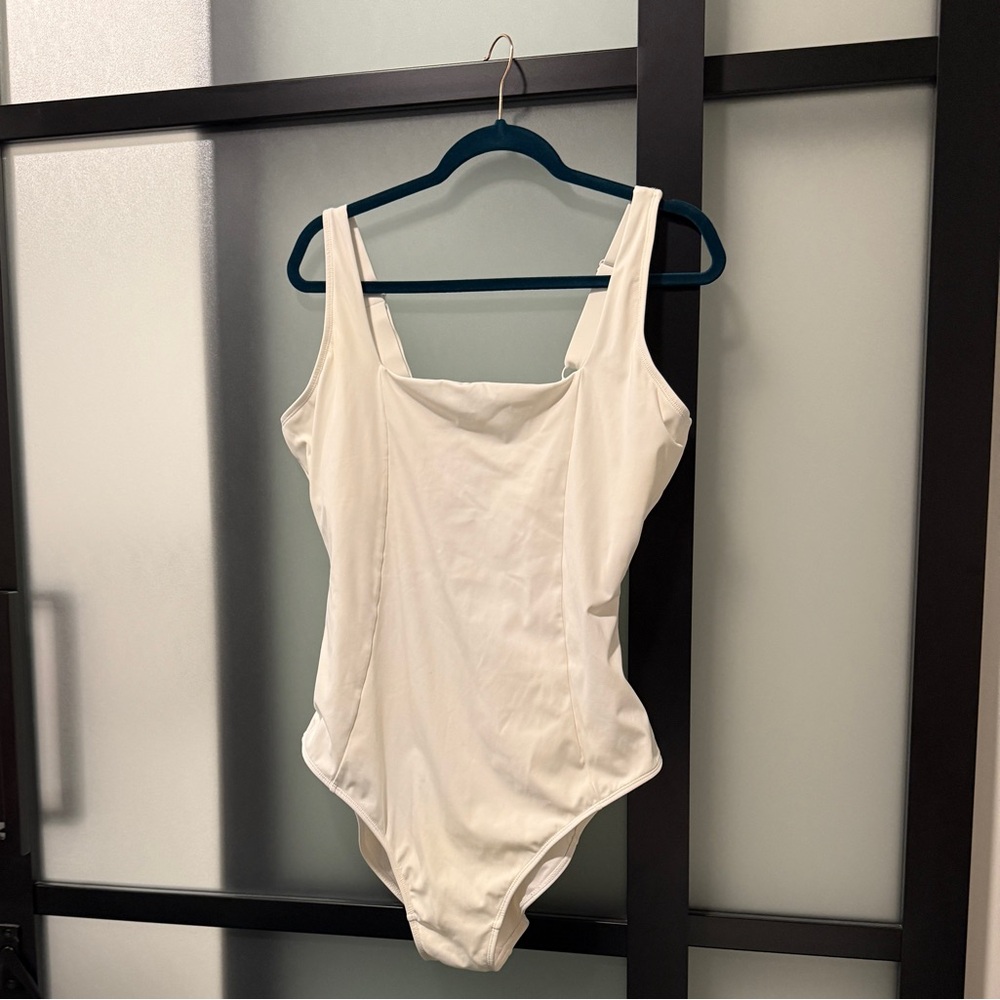 TA3 WHITE SQUAREY 2XL